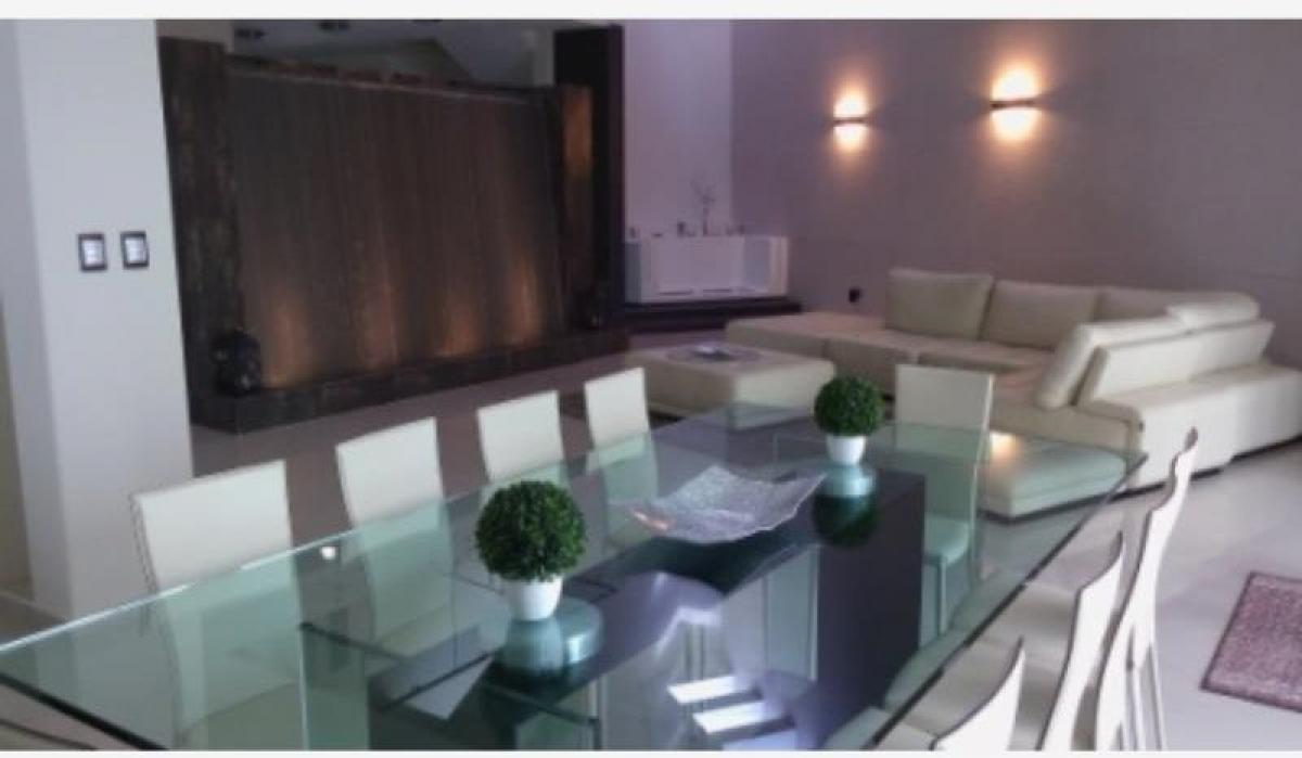 Дом с 4 спальнями в Нуэво Леон, Мексика № 170605