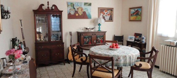 2 bedrooms Commercial property in Saint-Christoly-de-Blaye, France No. 1867 12