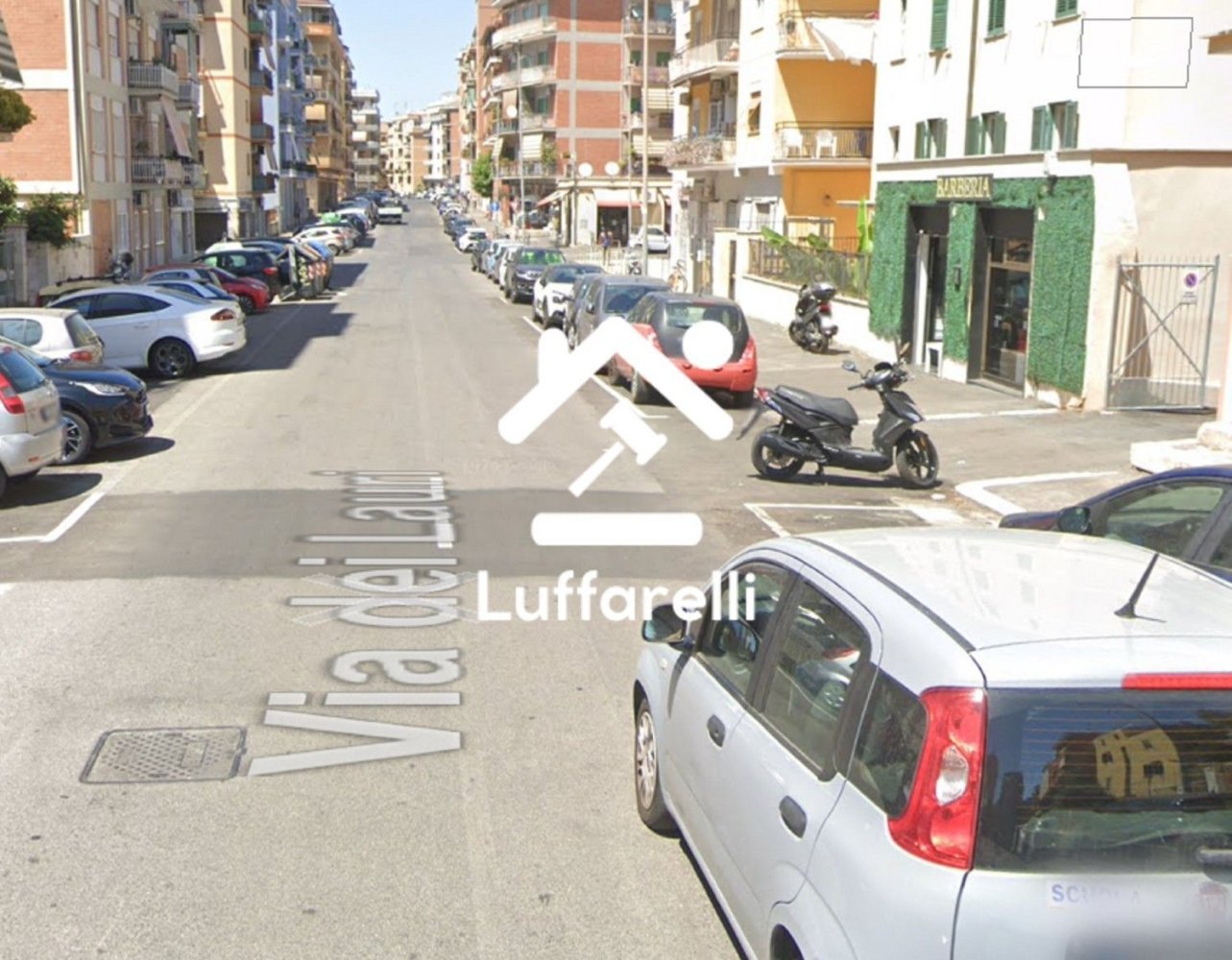 69m² Commercial property in Rome, Italy No. 204436