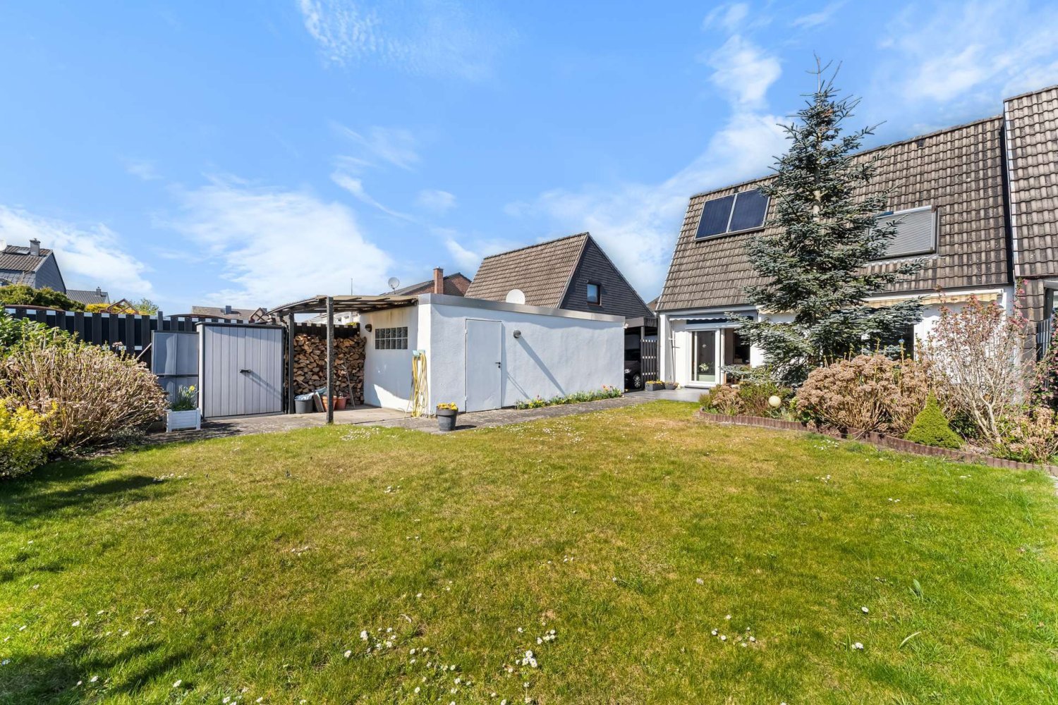 Moradia em banda de 5 divisões em Delmenhorst, Germany N.º 356803