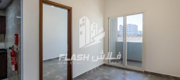 Gebäude in Al Qusaidat, UAE 929m², Nr. 12232 12