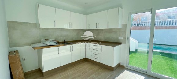 4 غرف نوم منزل في Rincon De Loix, Spain رقم 4531 6