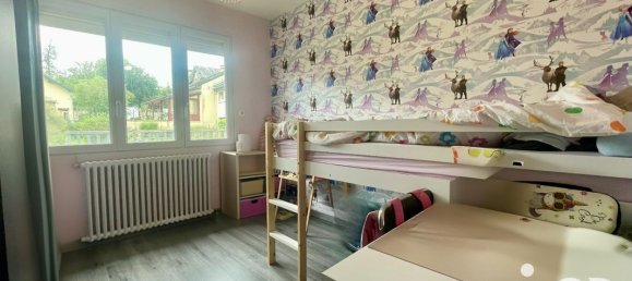 5 bedrooms House in Revin, France No. 239854 15