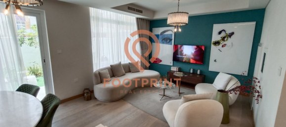 3 bedrooms Townhouse in Dubai, UAE No. 24555 6