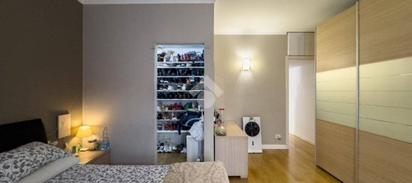 2 bedrooms Apartment in Lissone, Italy No. 258880 6