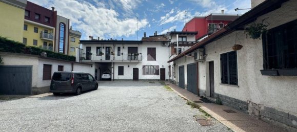 2 bedrooms Apartment in Lissone, Italy No. 258880 31