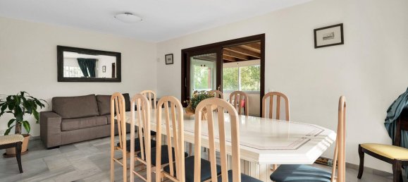 5 bedrooms Villa in Marbella, Spain No. 129903 32