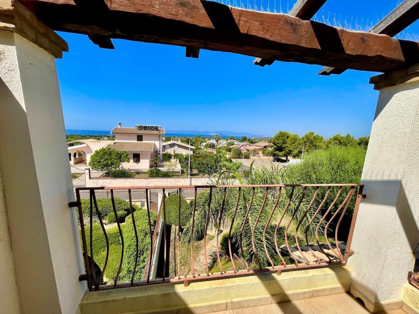 Вилла с 4 комнатами в Куарту Сант'Элена, Италия № 273101