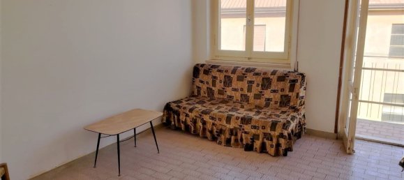 3 rooms Apartment in Terni, Italy No. 116238 5