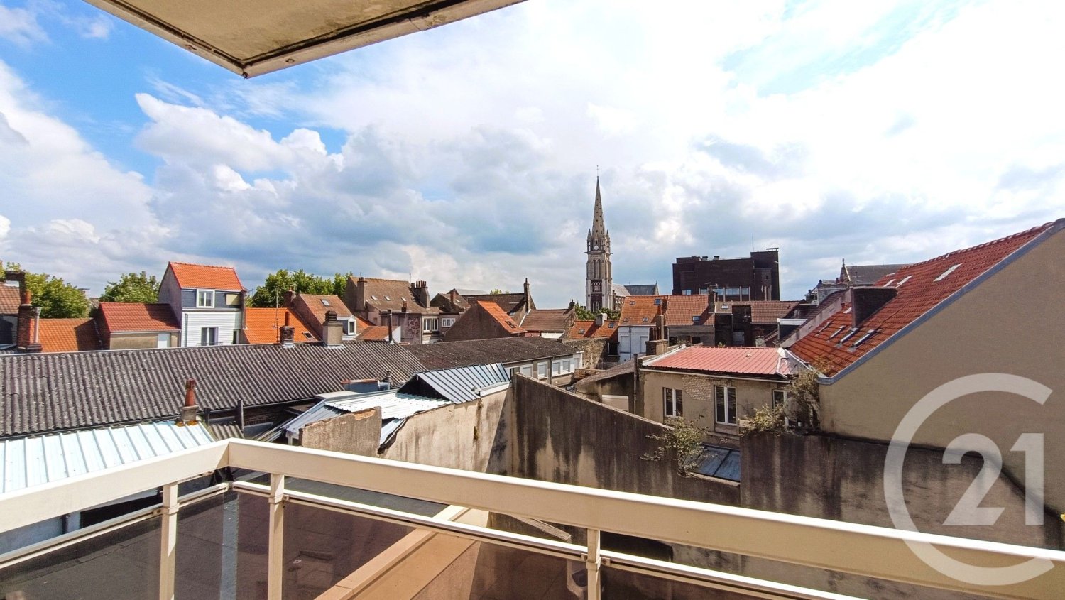 1 غرف نوم شقة في Calais, France رقم 279525