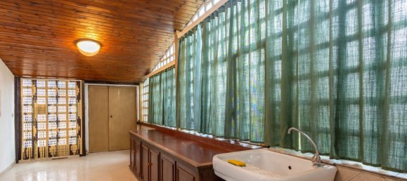 4 rooms Apartment in Rome, Italy No. 26907 16