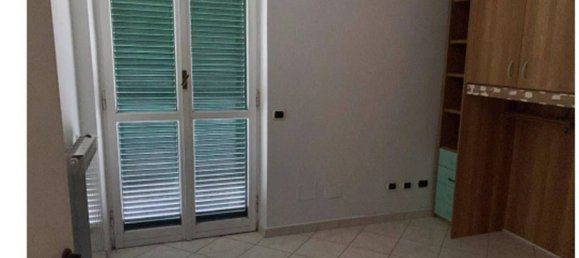 Casa de 3 divisões em Ardea, Italy N.º 4510 3