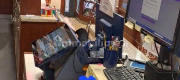 Коммерческая недвижимость с 2 комнатами в Овада, Италия № 98554 3