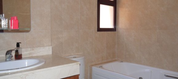 Apartamento de 2 dormitorios en Mijas, Spain No. 181050 11