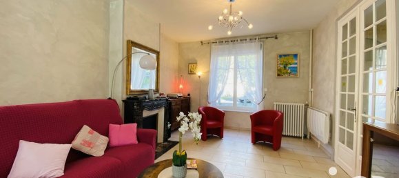 Casa de 6 habitaciónes en Attigny, France No. 160680 8