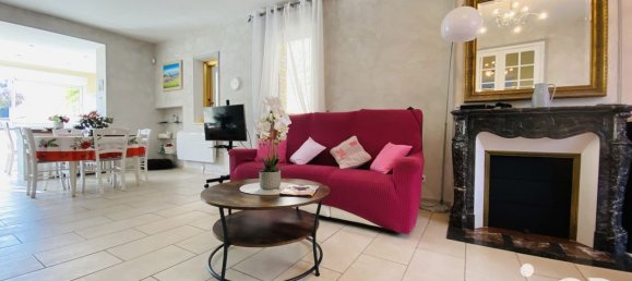 Casa de 6 habitaciónes en Attigny, France No. 160680 9