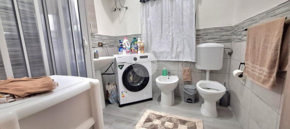 Apartamento de 2 divisões em Palermo, Italy N.º 2416 6