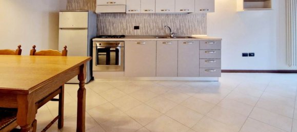 3 bedrooms Apartment in Padua, Italy No. 339794 21