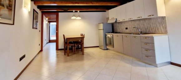 3 bedrooms Apartment in Padua, Italy No. 339794 17