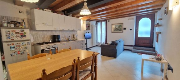 3 bedrooms Apartment in Padua, Italy No. 339794 6