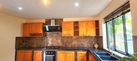 4 bedrooms House in Chiang Mai, Thailand No. 26972 13