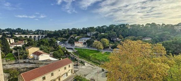 2 chambres Appartement à Nîmes, France No. 198737 11