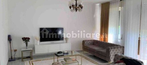 3 bedrooms Apartment in Limbiate, Italy No. 259903 9