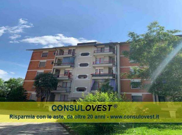 3 Schlafzimmer Wohnung in Limbiate, Italy, Nr. 259903