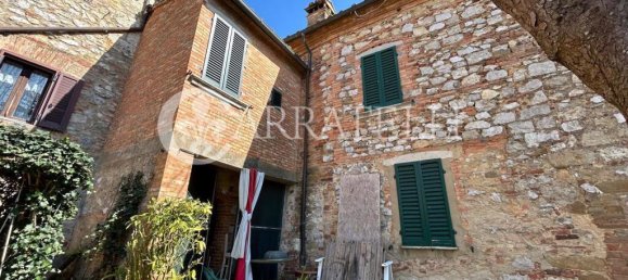 4 Schlafzimmer Wohnung in Torrita di Siena, Italy, Nr. 127314 33