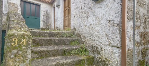 2 bedrooms House in Santa Marinha do Zezere, Portugal No. 16943 4