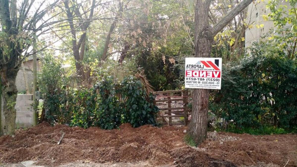 Terrain à Moreno, Argentina No. 50445