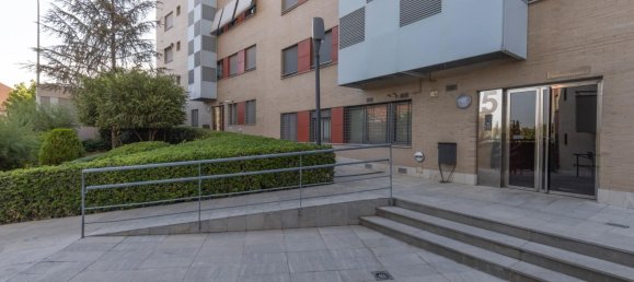 Apartamento de 2 dormitorios en Granada, Spain No. 172044 48