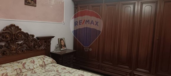 4 rooms Apartment in Paternò, Italy No. 66445 9