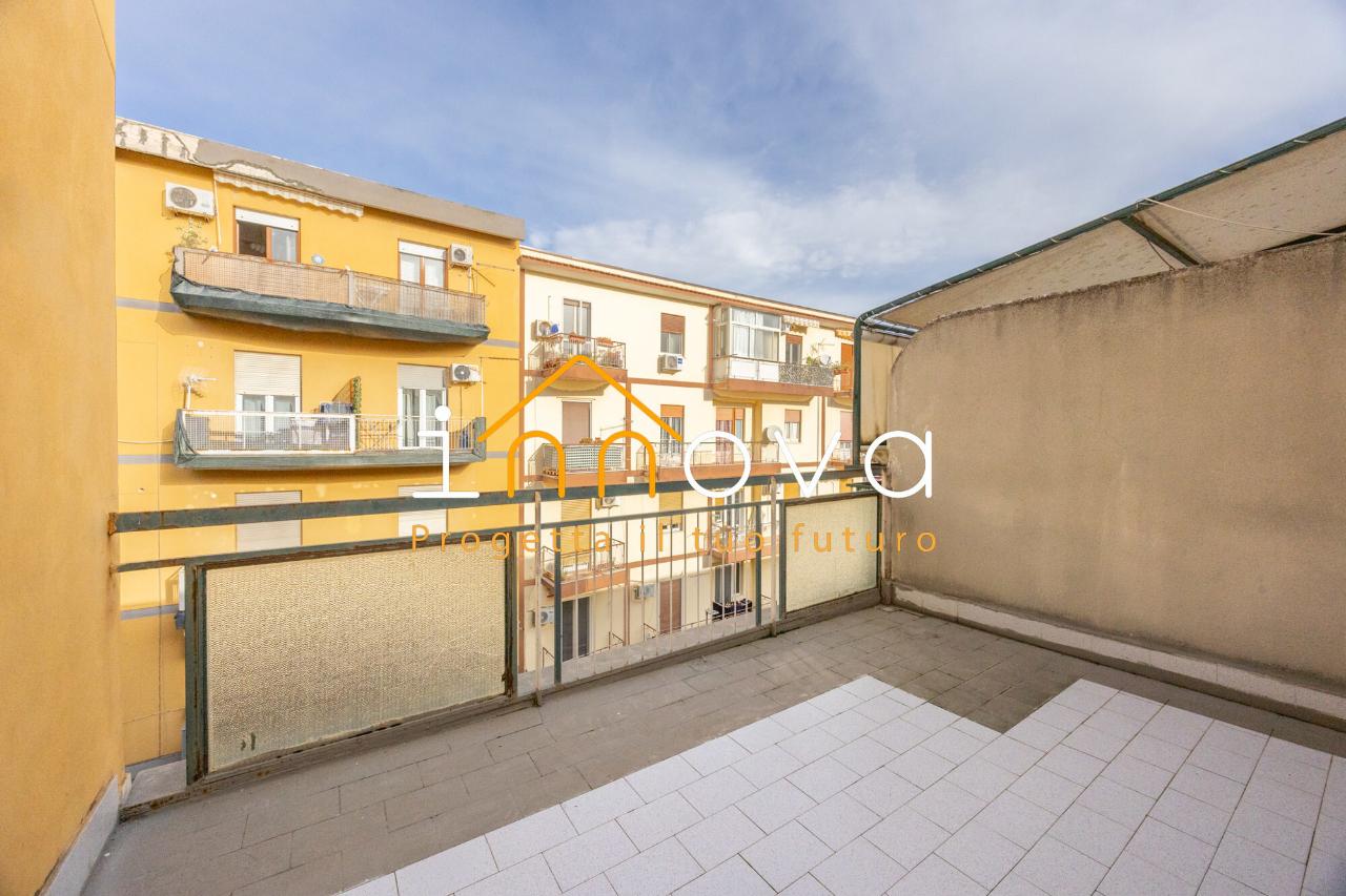 Ático de 3 habitaciónes en Palermo, Italy No. 15538