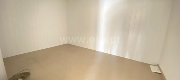 عقار تجاري في Leiria, Portugal 100متر مربع رقم 90299 5