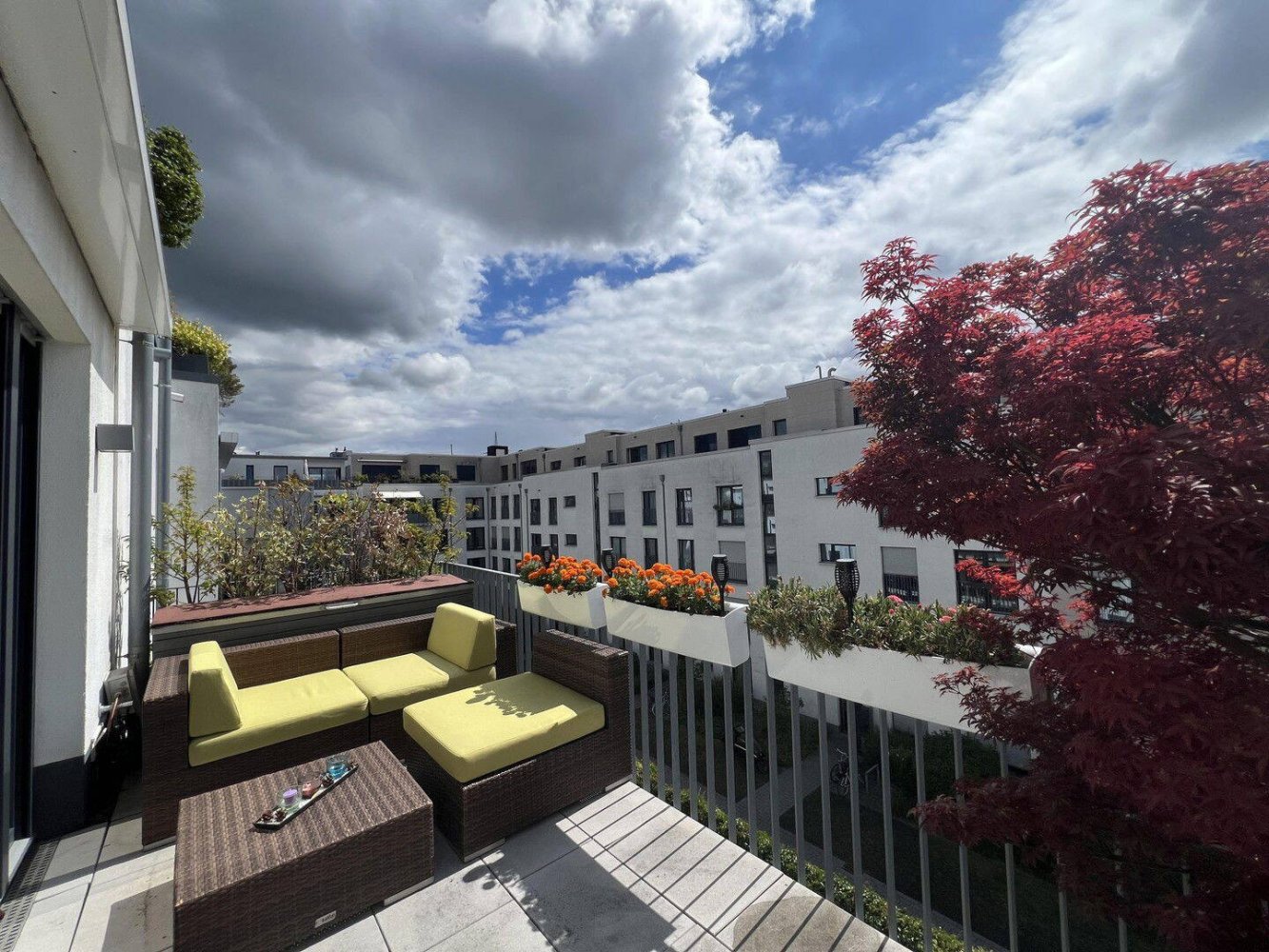 Apartamento de 3 dormitorios en Cologne, Germany No. 328099