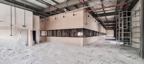 Склад 2034.6м² в Аль-Хаваниж, ОАЭ № 54103 6