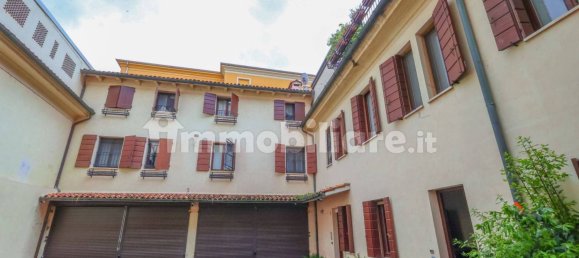 1 bedroom Apartment in Padua, Italy No. 250805 3