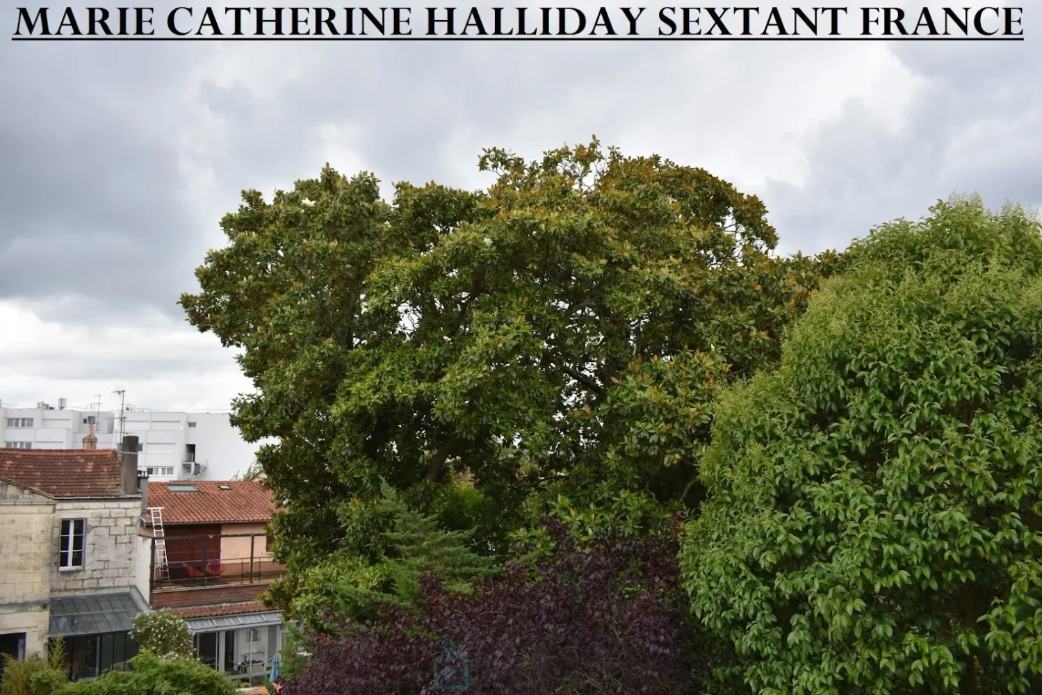 5 bedrooms Villa in Bordeaux, France No. 351026