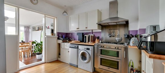 3 Schlafzimmer Haus in Surbiton, United Kingdom, Nr. 9942 4