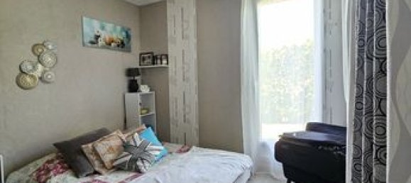 Casa de 3 dormitorios en Flesselles, France No. 303037 11