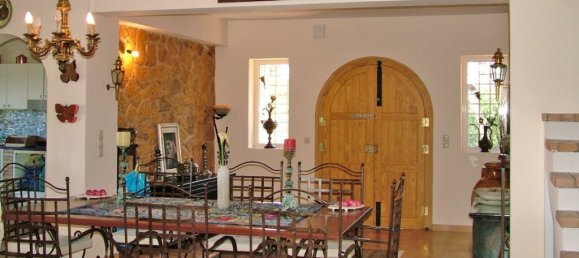 4 bedrooms Commercial property in Corfu, Greece No. 7425 3