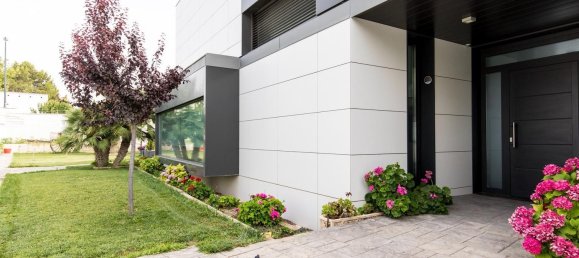 3 bedrooms House in Zaragoza, Spain No. 66767 4