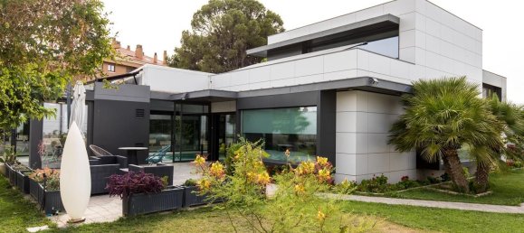 3 bedrooms House in Zaragoza, Spain No. 66767 3