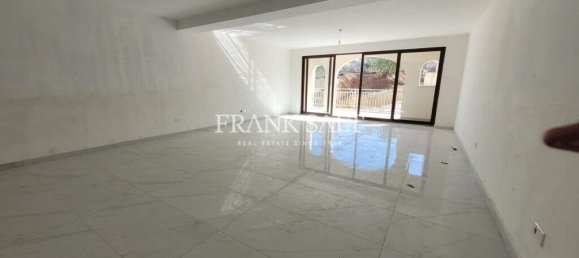 3 chambres Appartement à Qala, Malta No. 974 2