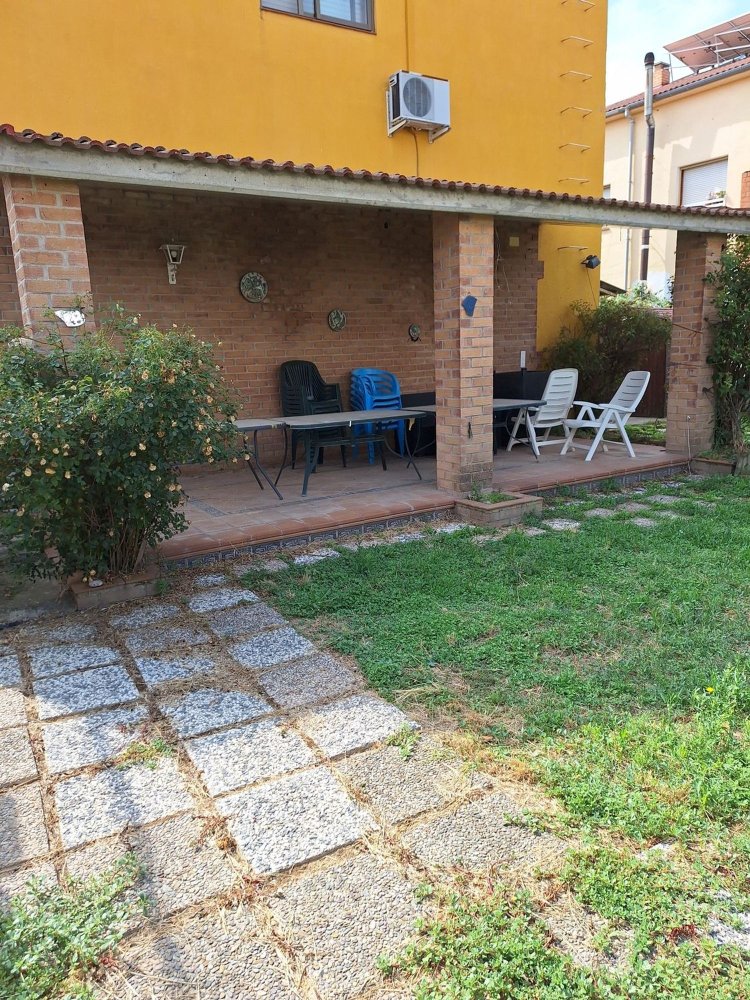 3 Schlafzimmer Haus in Zaragoza, Spain, Nr. 199835