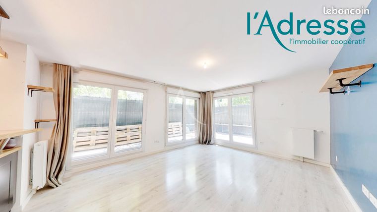 Квартира с 2 спальнями в Нуази-ле-Гран, Франция № 360071