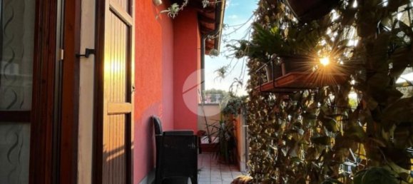 Квартира с 3 спальнями в Камизано, Италия № 329772 11