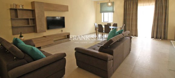 Apartamento de 3 dormitorios en Swieqi, Malta No. 4300 2