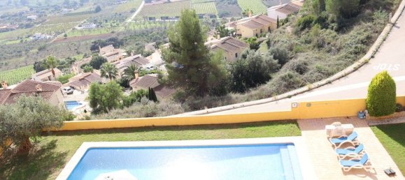 3 bedrooms House in Jalon, Spain No. 148873 3